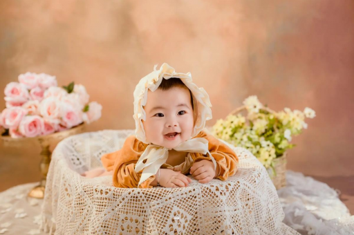 四川八个月宝宝拉奶瓣